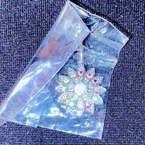 Brand new Stainless Steel Flower like belly button ring